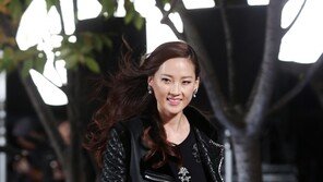 [SD포토] ‘SIA’ 혜박, 세계적인 톱모델다운 당당한 워킹