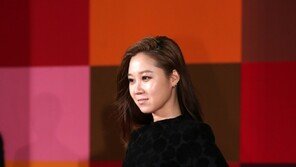 [SD포토] ‘SIA’ 공효진, 매끈 각선미 드러나는 블랙 시스루