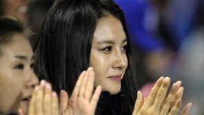 이승엽 부인 이송정, 야구장서 ‘눈부신 미모’ 시선집중