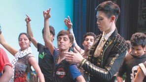 한국발레에 꽂힌 16세 소년 “인도의 빌리 엘리엇 될래요”