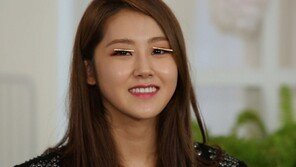 허가윤 속눈썹, “너무 길어서 자른다”… 경악!