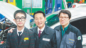 [꿈틀꿈틀 신나는 진로]손에 기름 묻히는 3D 분야? 융합적 사고 필요한 미래산업!