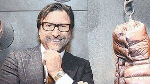 [Lifestyle]얇고 가벼운 에르노 패딩, 옷걸이가 필요없죠