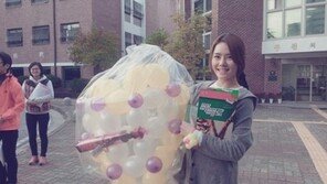 이연두 빼빼로데이, 팬에게 받은 빼빼로에 ‘웃음꽃’