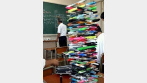 집중력 최고의 학생들, 30층 필기구 탑… “혼나봐야 정신 차리지?”