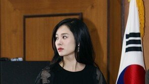 김현주, 세월 거스른 ‘동안 미모’로 시선집중…“37세 맞아?”