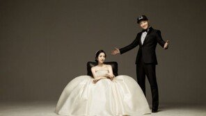 MC스나이퍼 결혼, 7세 연하 예비신부 미모 보니…“연예인 아냐?”