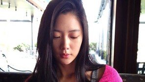 클라라 SNS 재개 “어리석고 모자라 시행착오 겪었다”