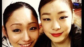 안도미키, 김연아와 다정하게 “우승 축하해” 스포츠 정신 돋보여