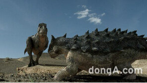 1억년 전 갑옷 공룡, 뼈로 덮힌 몸? ‘육식공룡 무섭지 않아’