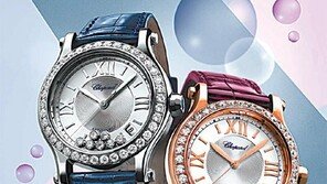 [Special]여인의 손목서 유영하는 다이아몬드… 숨 멎을까 두근두근