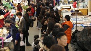 부천 재래시장서 펼쳐진 ‘크리스마스 플래시몹’ 눈길