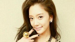 클라라 엠카 인증샷, 파격 전신 레깅스 ‘장난 아니야’