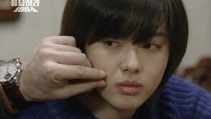 ‘응사’ 고아라 얼굴크기, 유연석 주먹과 비슷 ‘소두 인증’