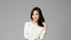 최희 초록뱀주나 전속계약…31일 ‘빨간의자’로 방송복귀