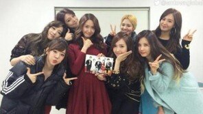 ‘윤아-이승기 열애’에 소녀시대 멤버들 반응은?