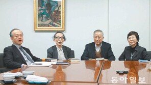 “한국, 아베 비판 넘어 새 아시아비전 제시를”