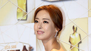 [화보] ‘SBS연기대상’ 이다희, 파격 노출에 ‘아찔한 옆라인’