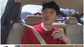 정경호 “이상형? 깨물고 싶은 귓불이 좋다”…‘딱! 수영이네~’
