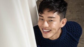 유아인, 송혜교 강동원 소속사 UAA와 전속계약