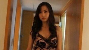 공현주 맨발 사진… 마네킹 못지 않은 신체 비율