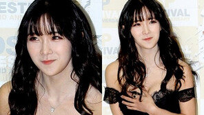 레인보우블랙 조현영,‘1초 세미누드’에 ‘초미니’ 란제리룩까지…