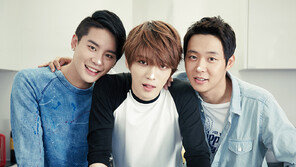 [연예 뉴스 스테이션] 그룹 JYJ 멤버 화보 매거진 ‘The JYJ’ 한·일 동시 발매