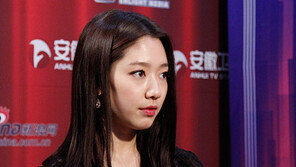 “글래머? 착시효과” 박신혜 홍콩사진 해명에 다른 사진보니…