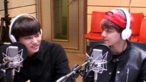 엑소 카이-백현 “크리스 허당, 방송과 실제 달라” 폭로