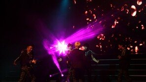 美언론, 유키스 샌프란시스코 콘서트 보도