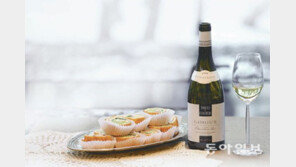[Dining]와인 한 모금, 빵 한입… 행복은 바로 여기에