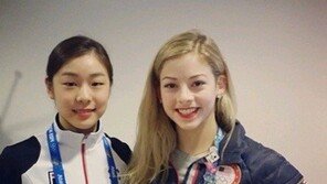 美 그레이시 골드, 김연아와 인증샷…‘팬심 폭발’