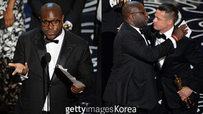 ‘아카데미 시상식’ 노예12년 스티브 맥퀸, 사상 첫 흑인 감독 수상 ‘감동’