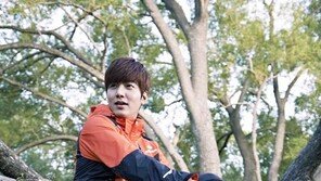 [Outdoor]3겹 고어텍스의 마술, 발 디딜 때마다 땅끝에 ‘찰싹찰싹’