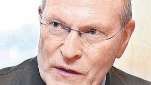 [DBR]“가족기업 머크, 346년 장수 비결은 가치관 代물림”