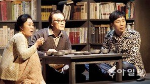 동아연극상 휩쓴 ‘알리바이…’ 앙코르 공연