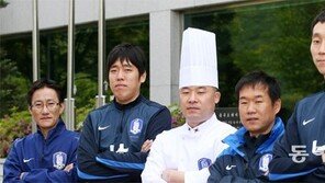 브라질행 짐 3.5t… 선수당 옷만 40벌 넘게 준비