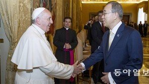 반기문 “교황님, 한반도에 치유와 화해의 메시지를”