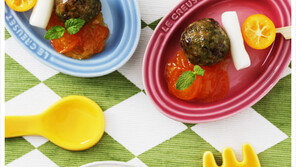 [우먼 동아일보 TV] 우리 아이 영양 간식 ‘금귤소스 미트볼꼬치’ 푸드 스타일리스트 오용은과 함께한 르크루제 미니 타원 접시 요리