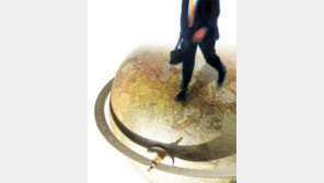 [Money&Life]中·동남아 등 세계로 한발 한발… ‘금융 한류’ 눈앞에