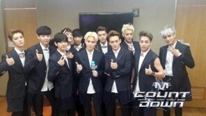‘엠카운트다운’ 엑소 11명 완전체 무대…소송 중인 크리스는?