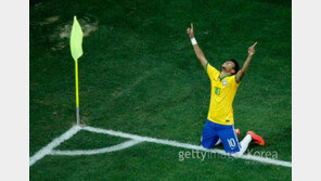 [월드컵 개막전]브라질, 크로아티아에 3-1 역전승…네이마르 2골