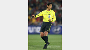 브라질월드컵 개막전의 주인공은 일본심판?