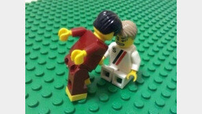 ‘페페 박치기’ 조롱 패러디 봇물…“세계적인 미친 짓”