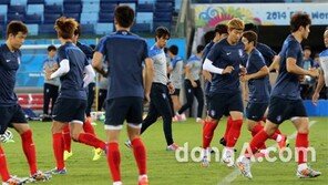 [속보]홍명보호 러시아 상대 H조 예선 첫 경기 진행 중…0-0