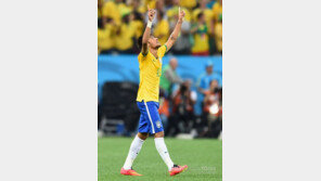 미국 내 유니폼 판매 1위는 네이마르