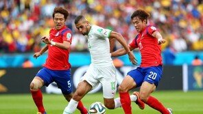 [한국 알제리] 한국, 전반 26분-28분 연이은 실점… 전반 0-2