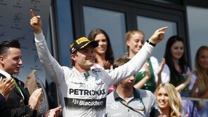 AMG 페트로나스 F1 팀, 오스트리아 그랑프리 석권