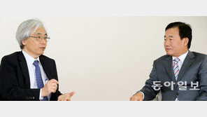 “위안부 해결, 인간 존엄성의 문제”… “국가적 자존심 대결 바람직 안해”