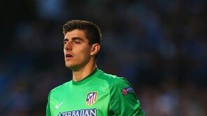 [태극전사 핫이슈] 벨기에 GK 쿠르투아에게 ‘자동문’ 굴욕을!